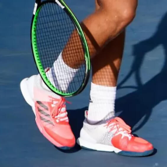 کفش مناسب تنیس
